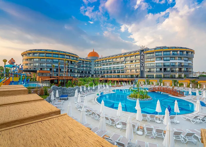 Arnor De Luxe Hotel & Spa Side